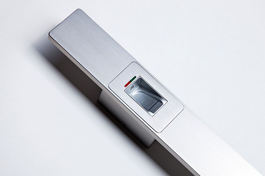 Sisteme de securitate a ușilor de exterior Kulttur. Structura ușii este concepută pentru a oferi un nivel înalt de securitate locuinței tale, datorită robusteții sale, a multiplelor puncte de blocare